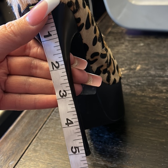 Animal print, heeled booties - Picture 10 of 16